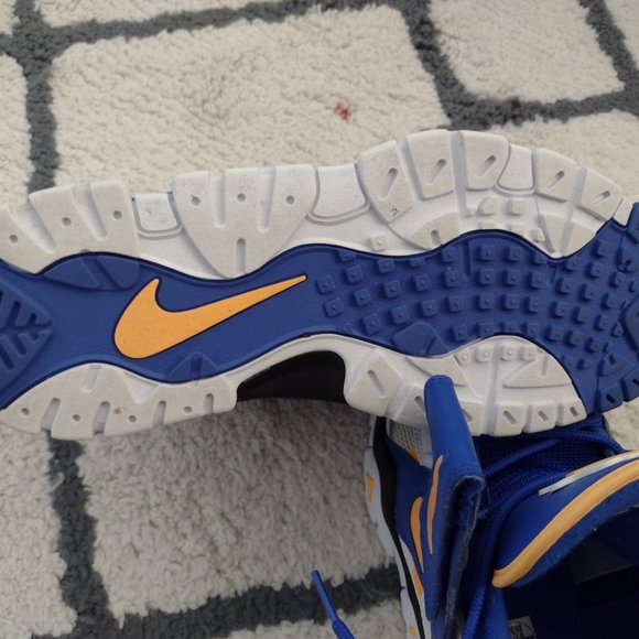 NIKE BARRAGE WHITE LEATHER ROYAL BLUE AND YELLOW SIZE 10 - Picture 3 of 6